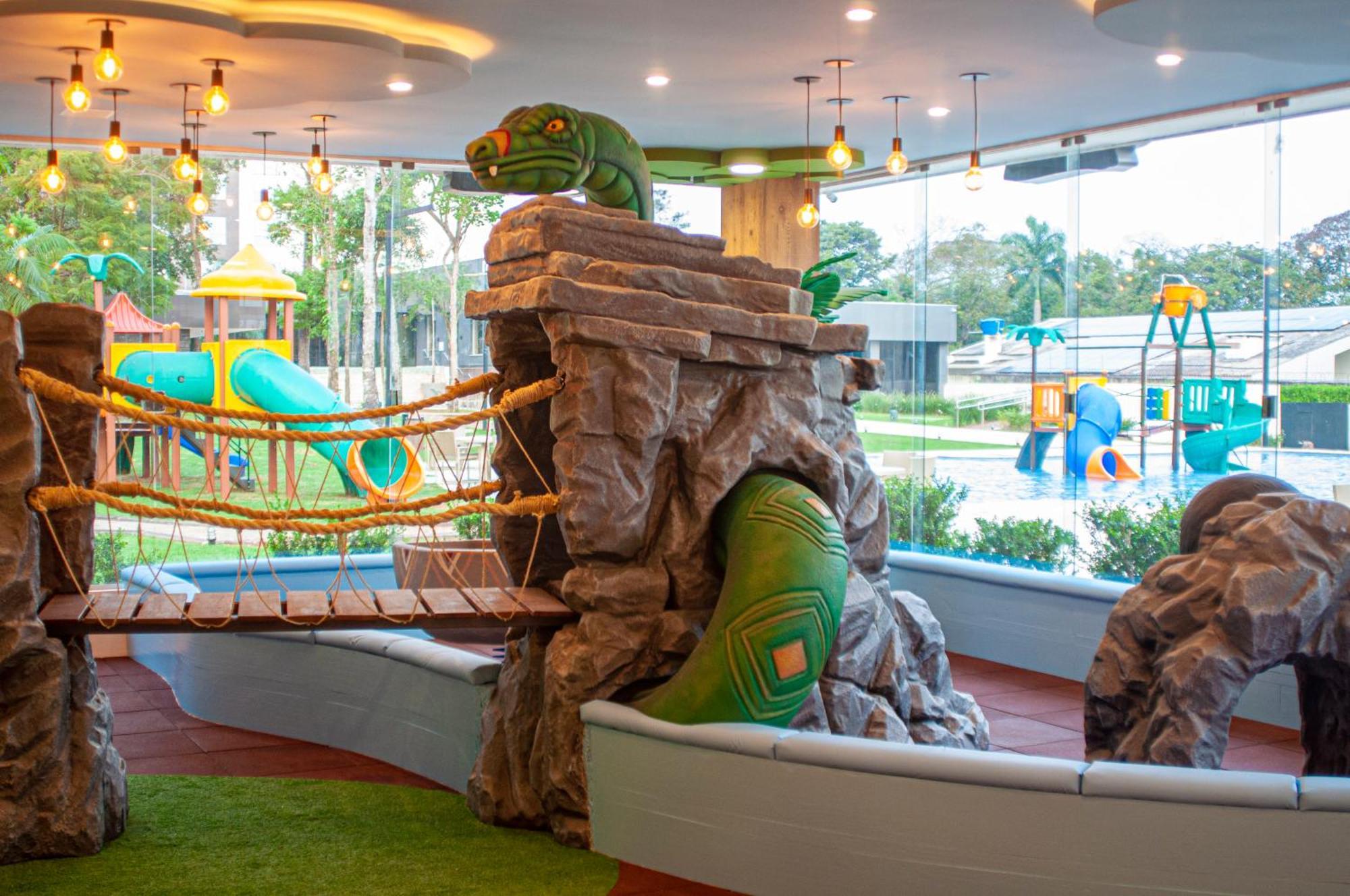 Doubletree By Hilton - Resort - Foz Do Iguacu Ngoại thất bức ảnh The Dinosaur Playground