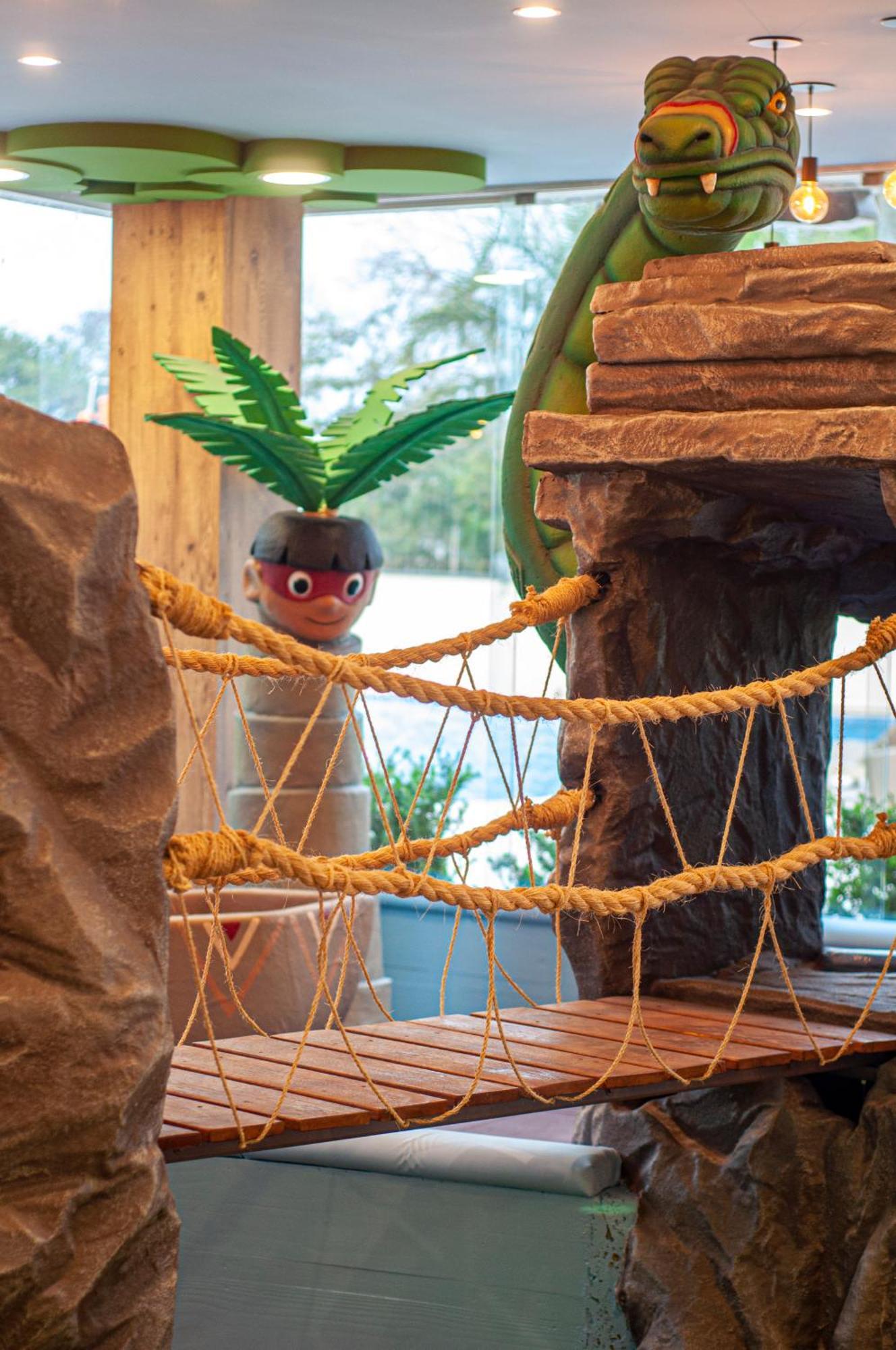Doubletree By Hilton - Resort - Foz Do Iguacu Ngoại thất bức ảnh The rope bridge